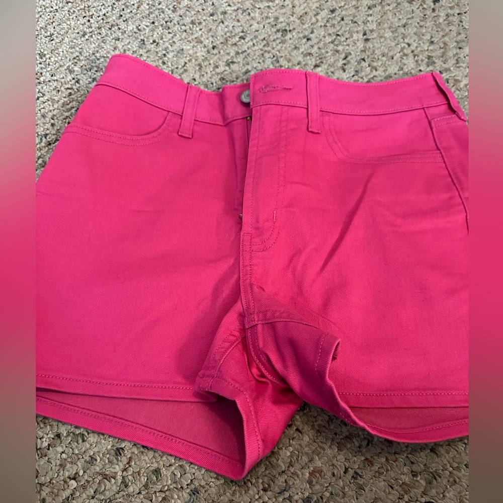 Old navy size 6 hot pink shorts